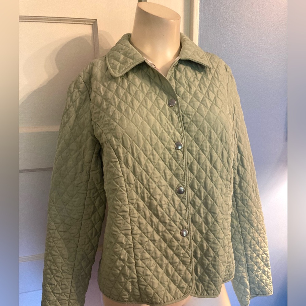 Green Quilted Jacket, Size Medium